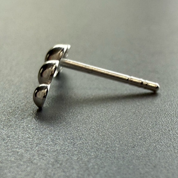 Sterling Silver Curved Beaded Bar Simple Stud Earrings - Picture 7 of 7
